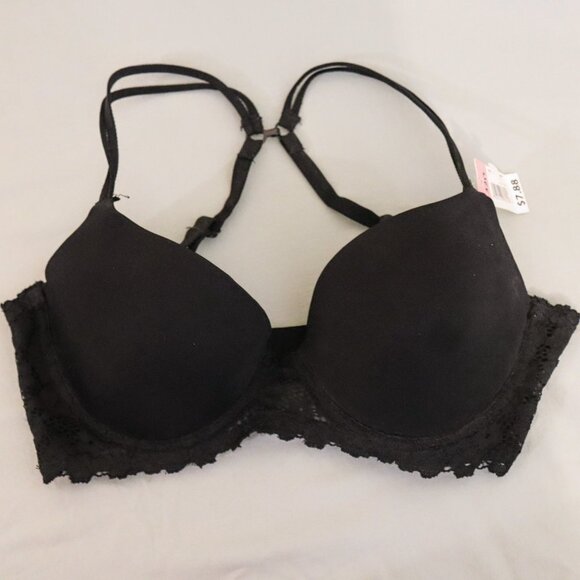 No Boundaries Lace Frame T-Shirt Bra, Black, 32D - Picture 2 of 6